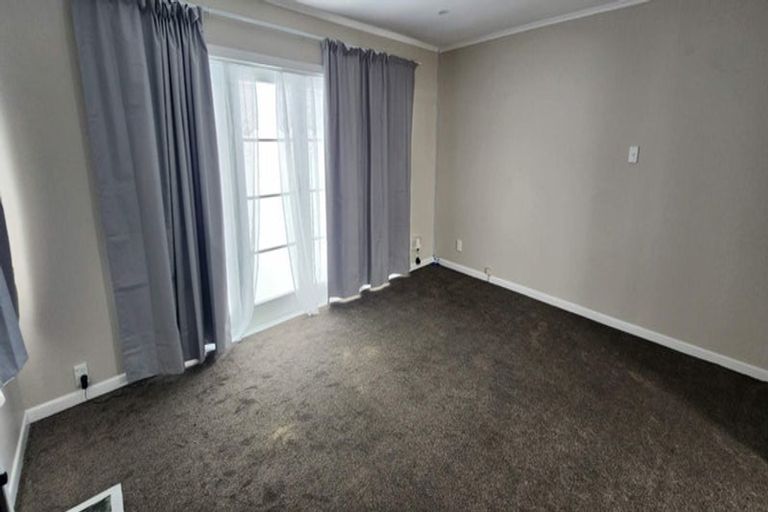 Photo of property in 273 Puhinui Road, Papatoetoe, Auckland, 2025