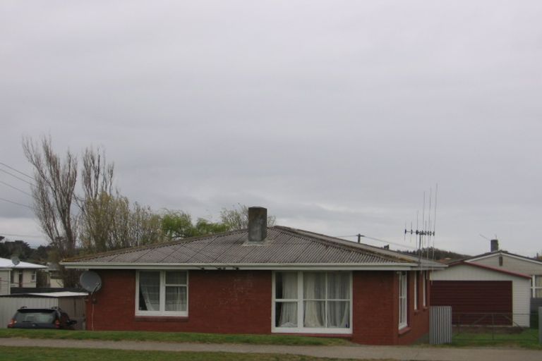 Photo of property in 68 Avenue Road, Foxton, 4814