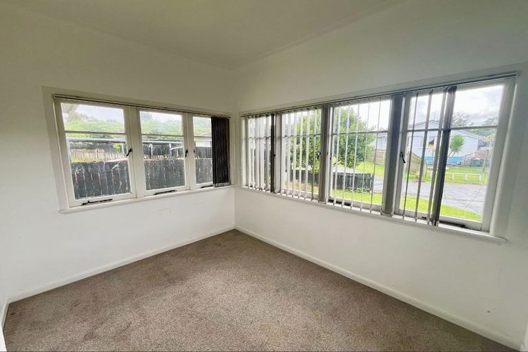 Photo of property in 8b Frank Hewitt Street, Pukekohe, 2120