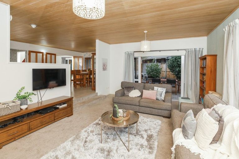 Photo of property in 16 Willowfield Place, Pukete, Hamilton, 3200