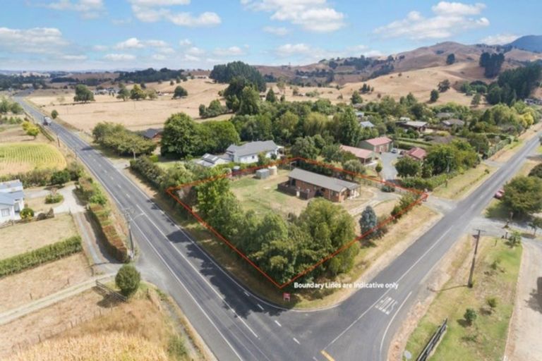 Photo of property in 5 Mangauika Road, Pirongia, Te Awamutu, 3876