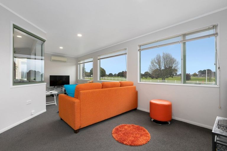 Photo of property in 19 Matapihi Road, Mount Maunganui, 3116