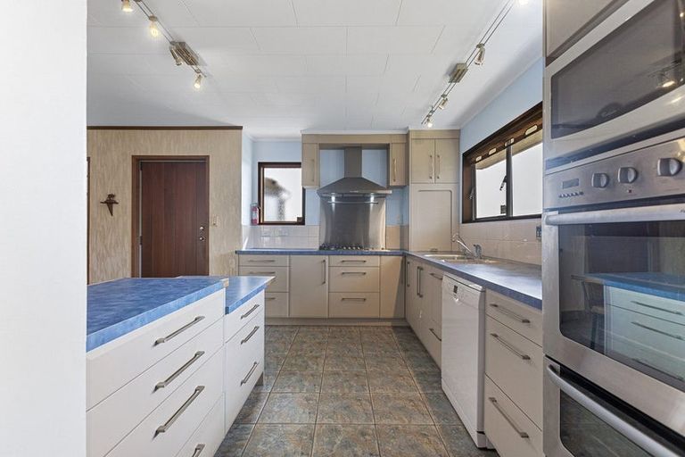 Photo of property in 2 Townhead Crescent, Bethlehem, Tauranga, 3110