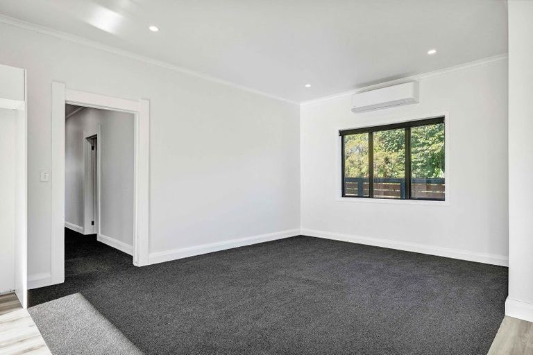 Photo of property in 22 Olivia Street, Stratford, 4332