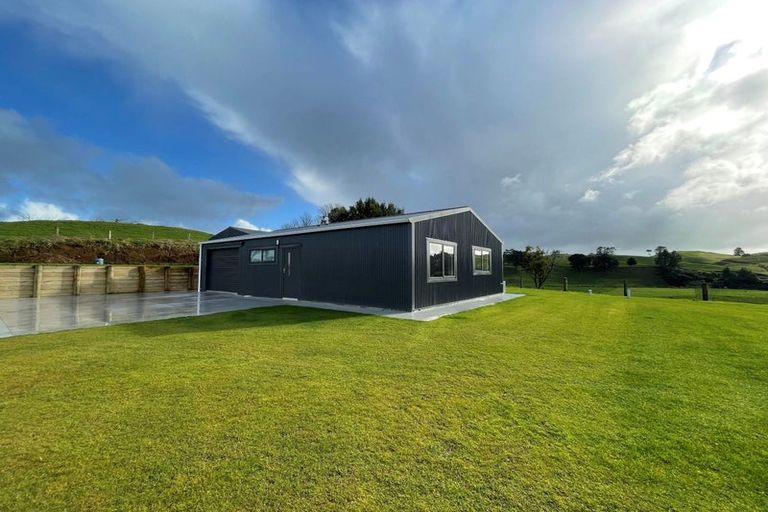 Photo of property in 237a Bristol Road, Inglewood, 4388