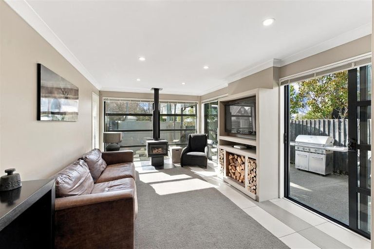 Photo of property in 3 Highgate Avenue, Merivale, Christchurch, 8014