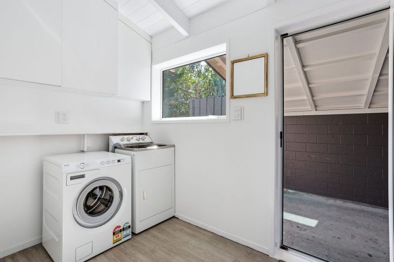 Photo of property in 3/28 Walter Street, Hauraki, Auckland, 0622