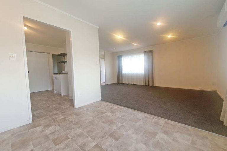 Photo of property in 10 Topaz Place, Wiri, Auckland, 2104