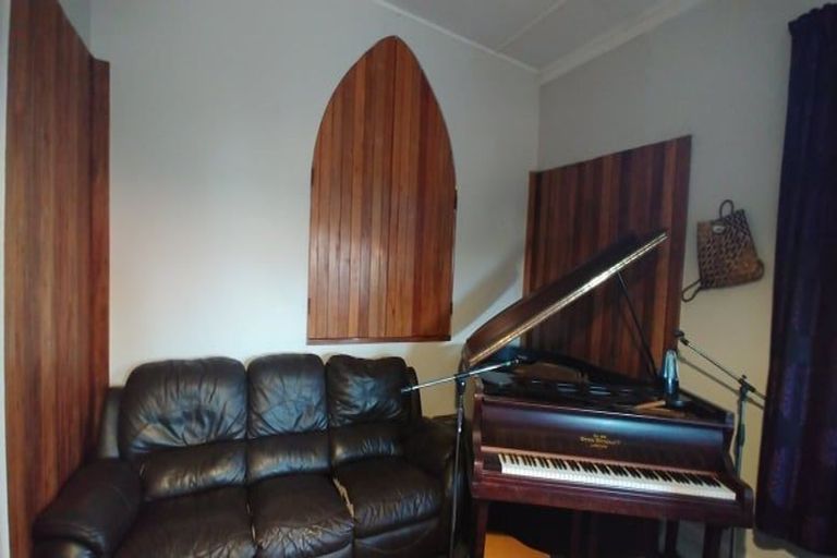 Photo of property in 34 Dacia Street, Lumsden, 9730