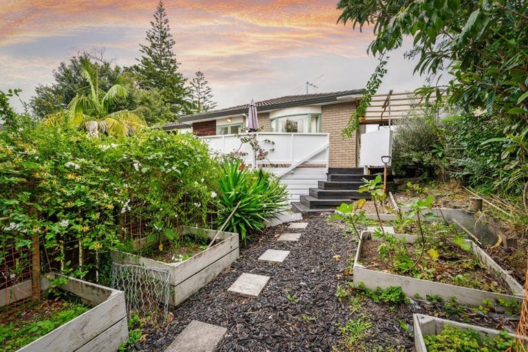 Photo of property in 6/19 Gardner Avenue, New Lynn, Auckland, 0600