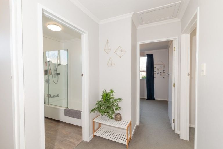 Photo of property in 18 Antimony Crescent, Cromwell, 9310