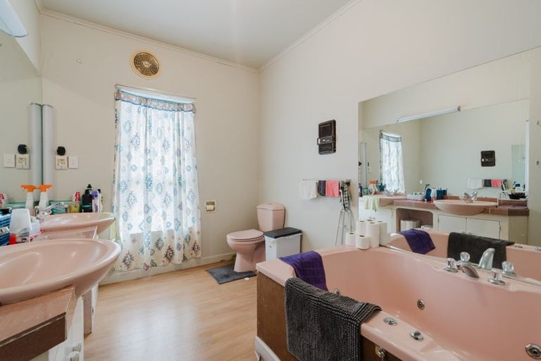 Photo of property in 169 River Road, Hamilton East, Hamilton, 3216