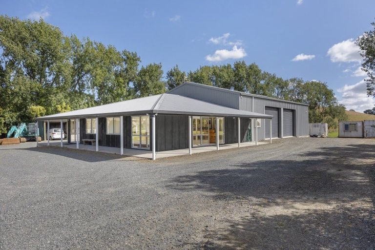 Photo of property in 149 Kimptons Road, Brookby, Manurewa, 2576