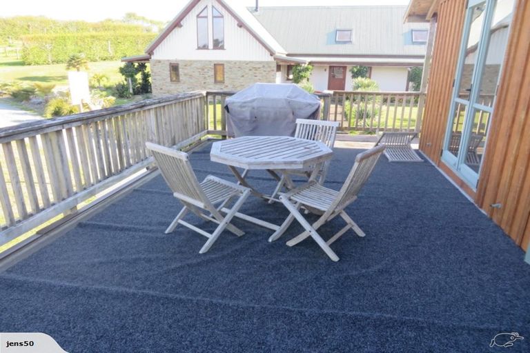 Photo of property in 33 Rosemount Road, Matakana, Warkworth, 0985