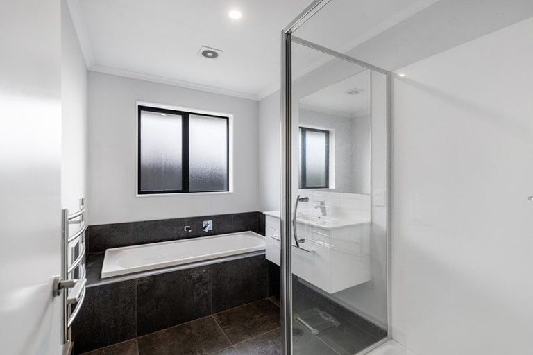 Photo of property in 5 Solitary Lane, Rolleston, 7615