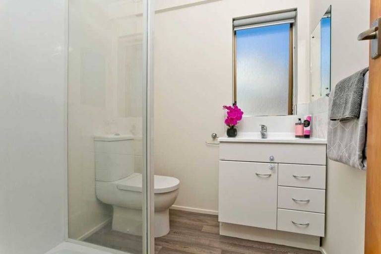 Photo of property in 3/41 Jutland Road, Hauraki, Auckland, 0622