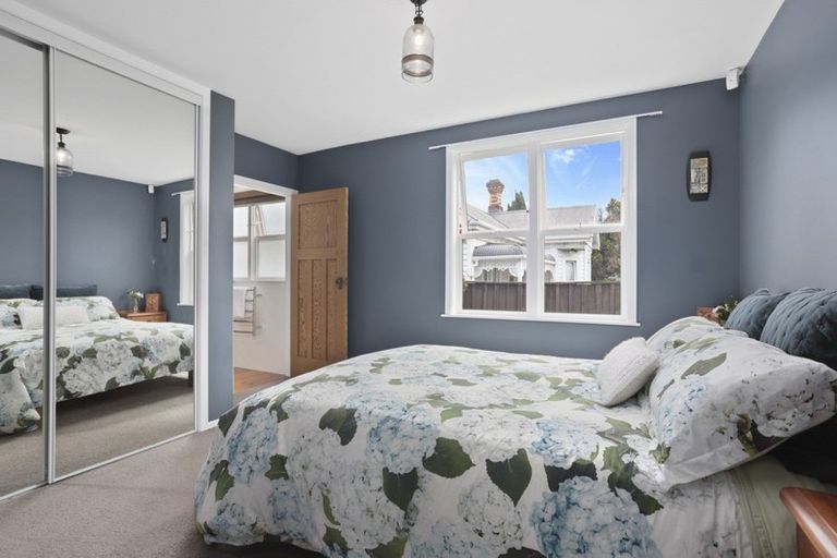 Photo of property in 116 Mokoia Road, Chatswood, Auckland, 0626