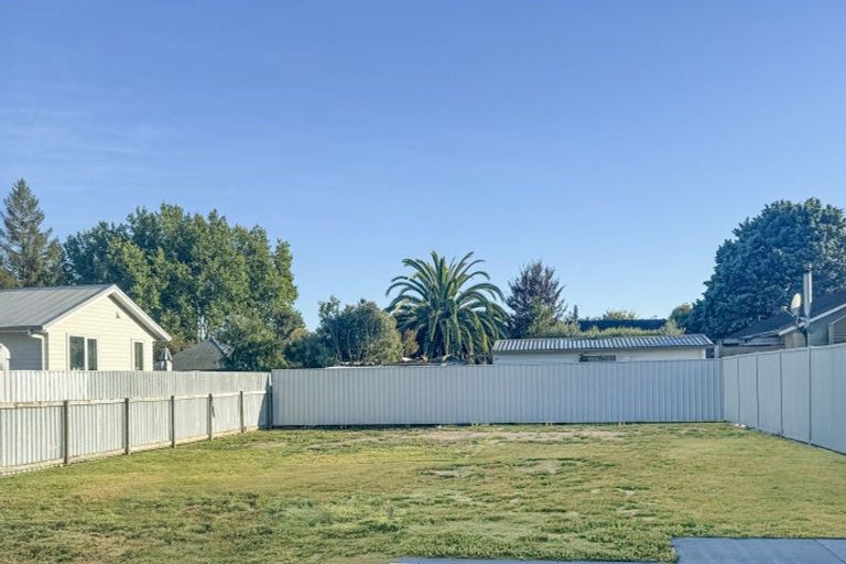 Photo of property in 32a Lipscombe Crescent, Havelock North, 4130