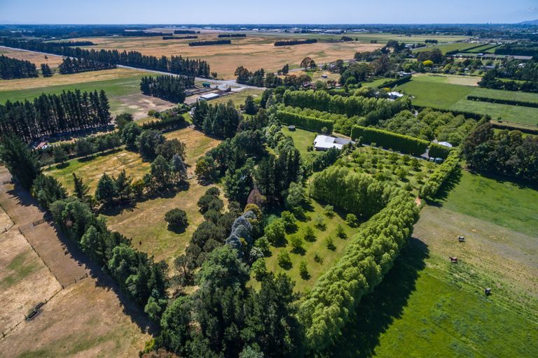 Photo of property in 27 Guys Road, Yaldhurst, Christchurch, 7676