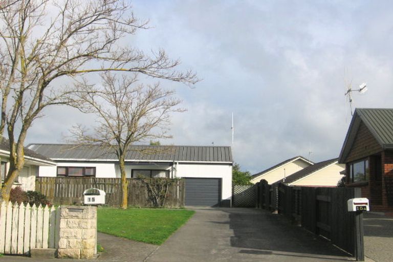 Photo of property in 15a Hanmer Place, Highbury, Palmerston North, 4412