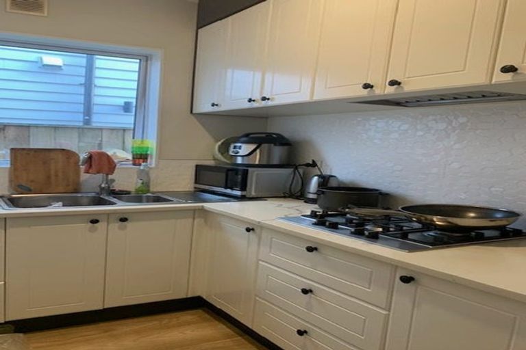 Photo of property in 24 Hikuawa Road, Flat Bush, Auckland, 2019