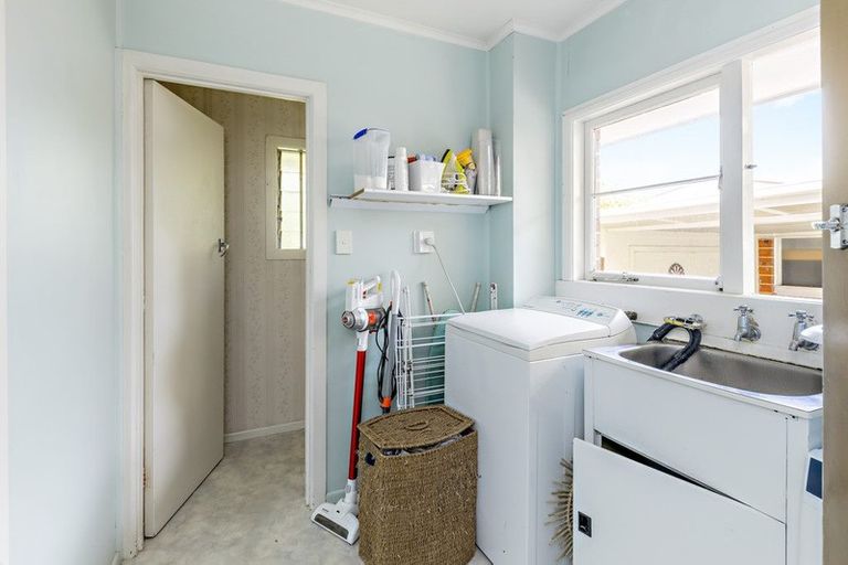 Photo of property in 97 Clevedon Road, Papakura, 2110