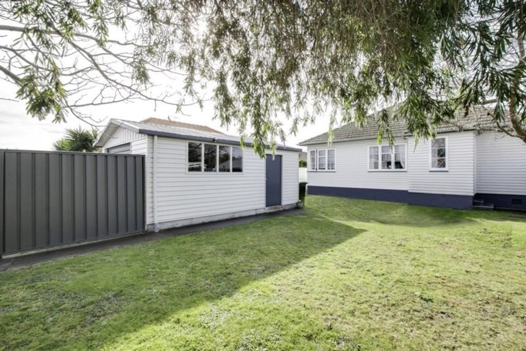 Photo of property in 26 Rutherford Road, Marewa, Napier, 4110