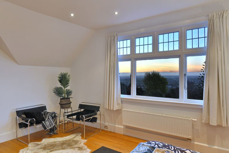 Photo of property in 103 Hackthorne Road, Cashmere, Christchurch, 8022