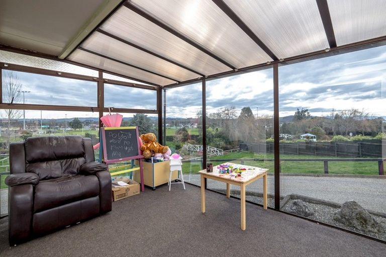 Photo of property in 1 Tudor Road, Pahiatua, 4910