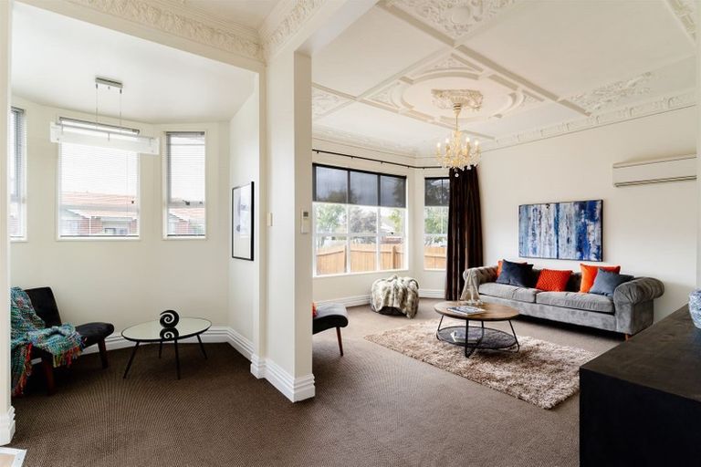 Photo of property in 67 Hargest Crescent, Saint Kilda, Dunedin, 9012