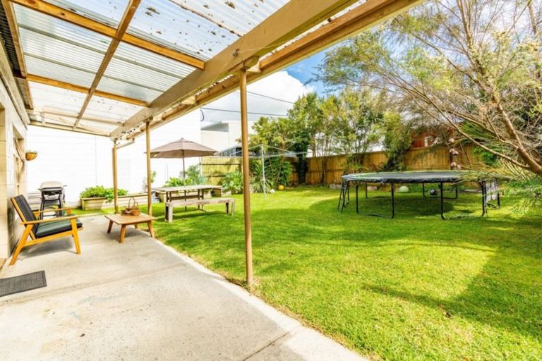 Photo of property in 23 The Centre, Waipu, 0510