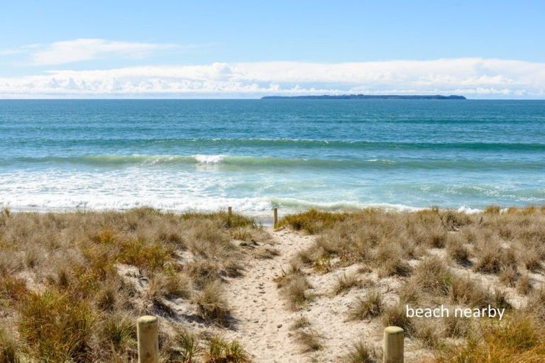 Photo of property in 1208b Papamoa Beach Road, Papamoa Beach, Papamoa, 3118