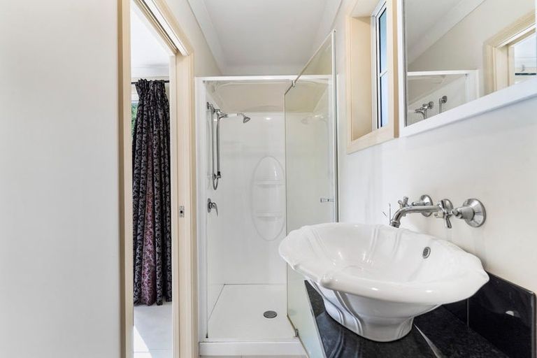 Photo of property in 816 Redoubt Road, Flat Bush, Auckland, 2019