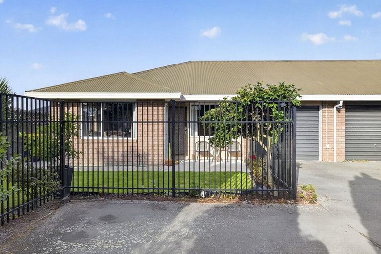 Photo of property in 19a Richill Street, Belfast, Christchurch, 8051