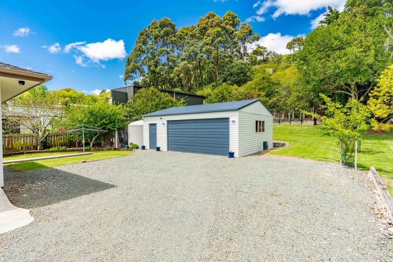 Photo of property in 6 Regent Street, Whakapirau, Maungaturoto, 0583