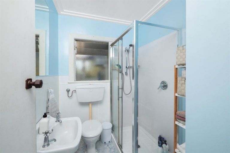 Photo of property in 34 Oneroa Road, Russell, 0202