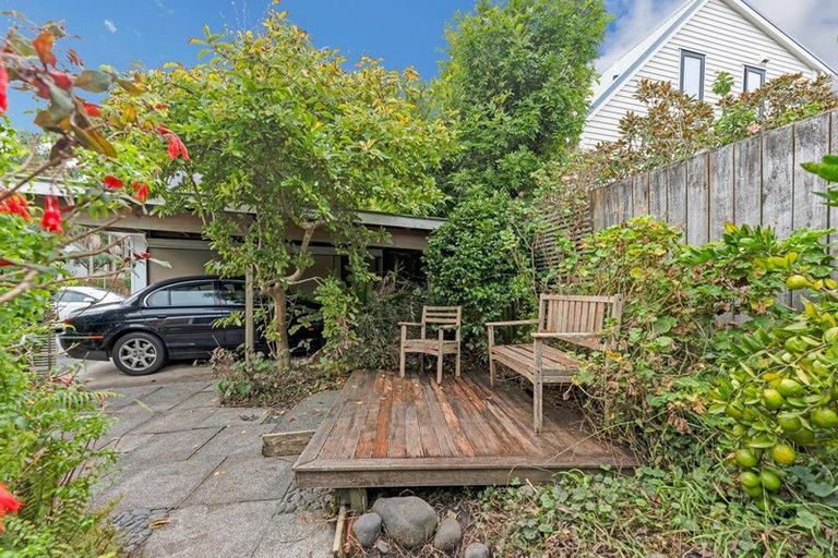Photo of property in 1/263 Lake Road, Belmont, Auckland, 0622