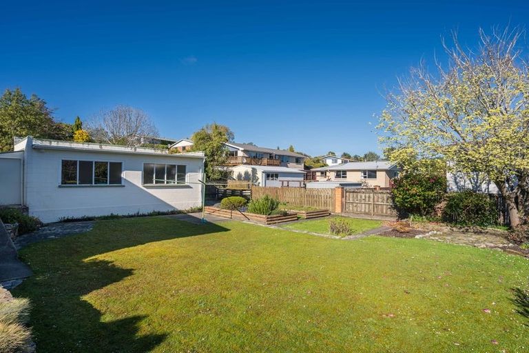 Photo of property in 28 Howorth Road, Fairfield, Dunedin, 9018