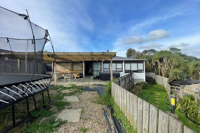 Photo of property in 565 Weymouth Road, Weymouth, Auckland, 2103