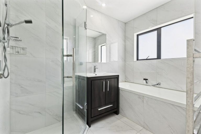 Photo of property in 166a Motatau Road, Papatoetoe, Auckland, 2025