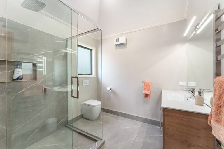 Photo of property in 320 Gladstone Road South, East Taieri, Mosgiel, 9092