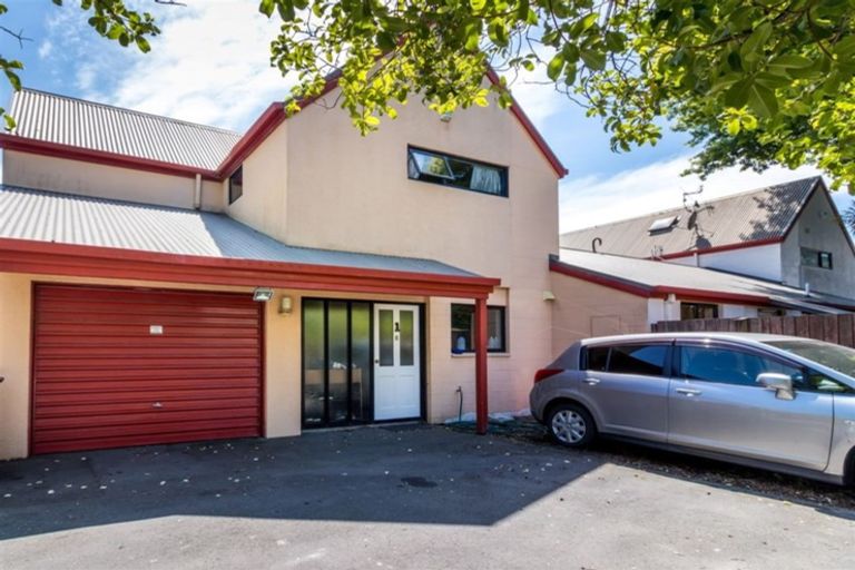 Photo of property in 1/10 Mayfair Street, Riccarton, Christchurch, 8011
