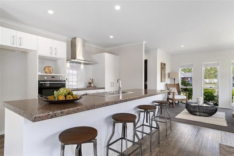 Photo of property in 263 Lakes Boulevard, Pyes Pa, Tauranga, 3112