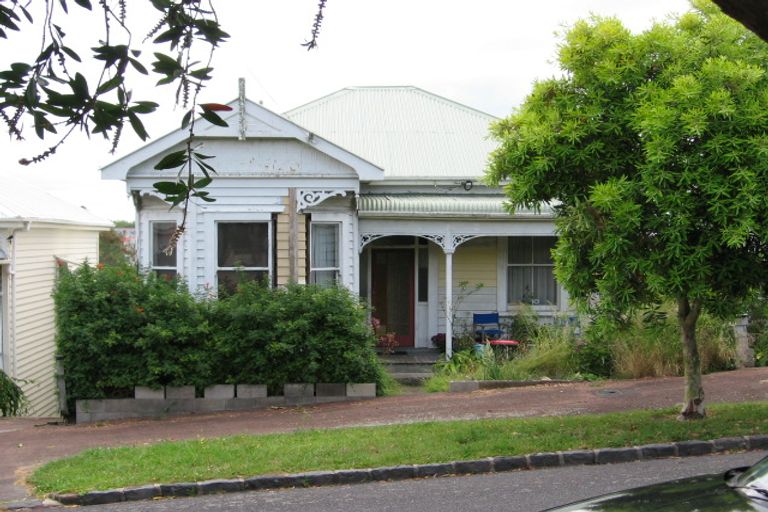 Photo of property in 13 Arnold Street, Grey Lynn, Auckland, 1021