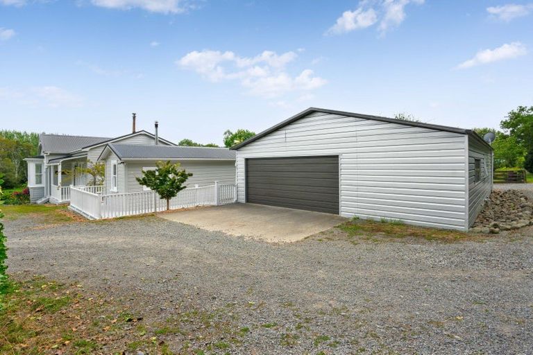Photo of property in 63 Riversdale Road, Waihakeke, Carterton, 5792