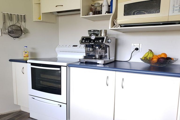 Photo of property in 13 Moonstone Grove, Birchville, Upper Hutt, 5018