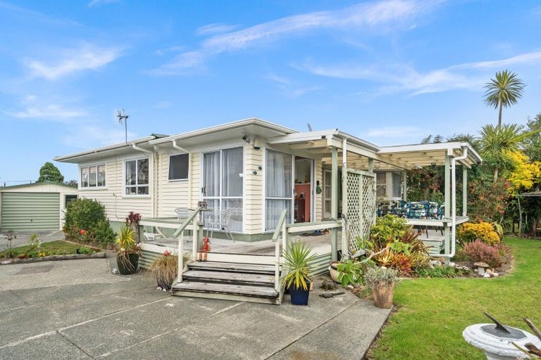 Photo of property in 11 Thompson Place, Tikipunga, Whangarei, 0112