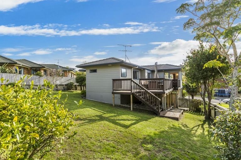 Photo of property in 12 Governor Grey Road, Snells Beach, 0920