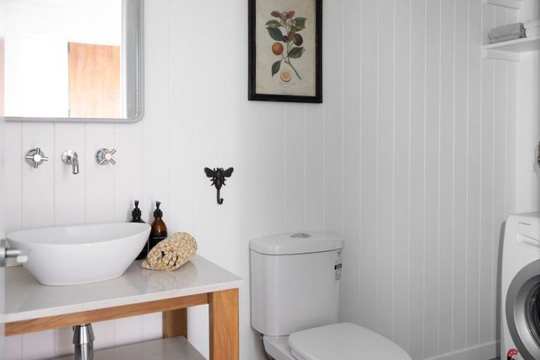 Photo of property in 32 Te Aute Road, Havelock North, 4130