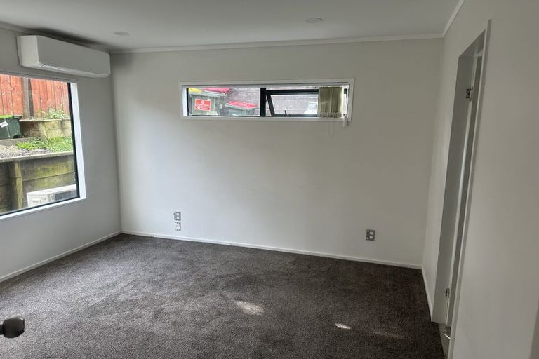 Photo of property in 29 Goodwood Drive, Goodwood Heights, Auckland, 2105